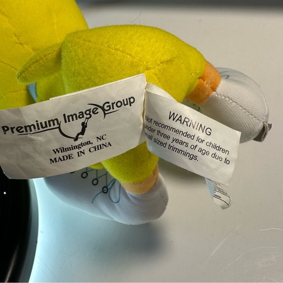 🔵 Set of 3 Tweety Bird Stuffed Plushes - Picture 4 of 14